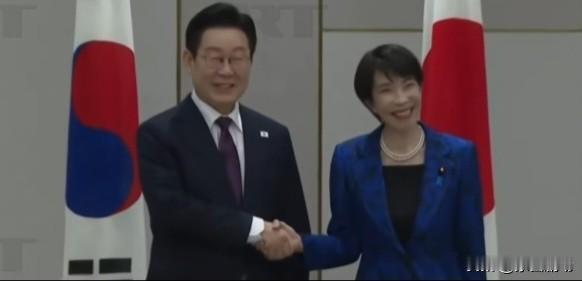 李在明向日方强调中韩日合作重要性。
      1月13日，据日媒《产经新闻》报