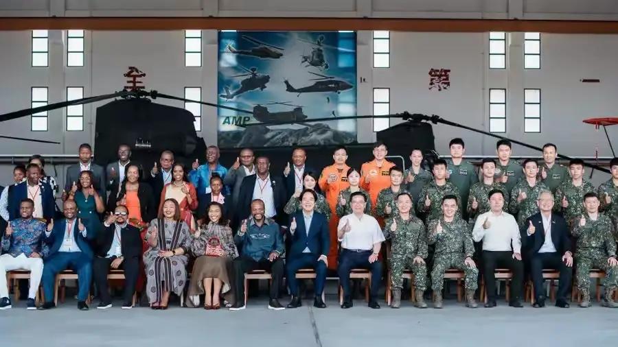 赖清德台独当局没有了国家和民族大义，搞台独，他们真是太坏了。
       非洲