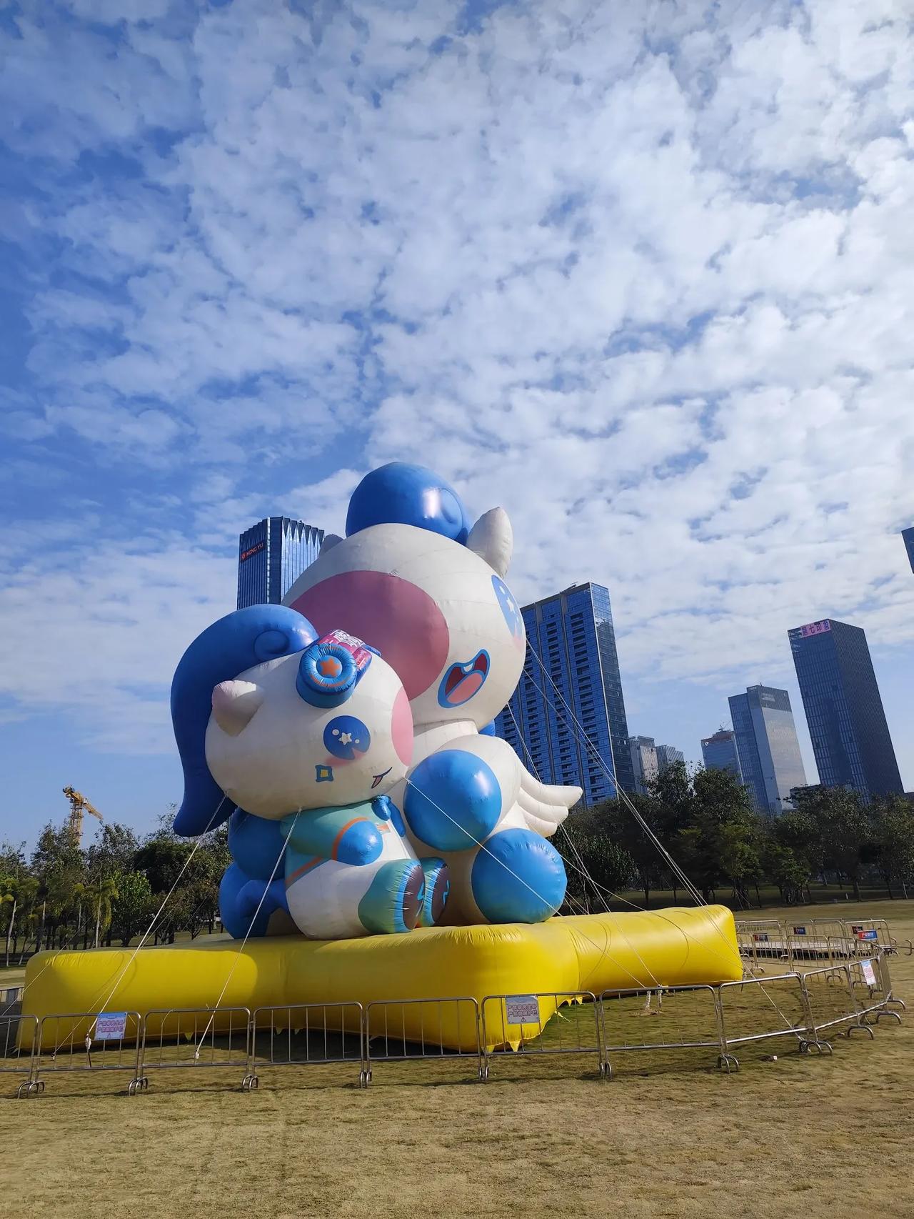 老邻居的女儿昨天和爸妈吵架，说他们偏心孙子，对外孙差点。
邻居说，我对你和对你哥