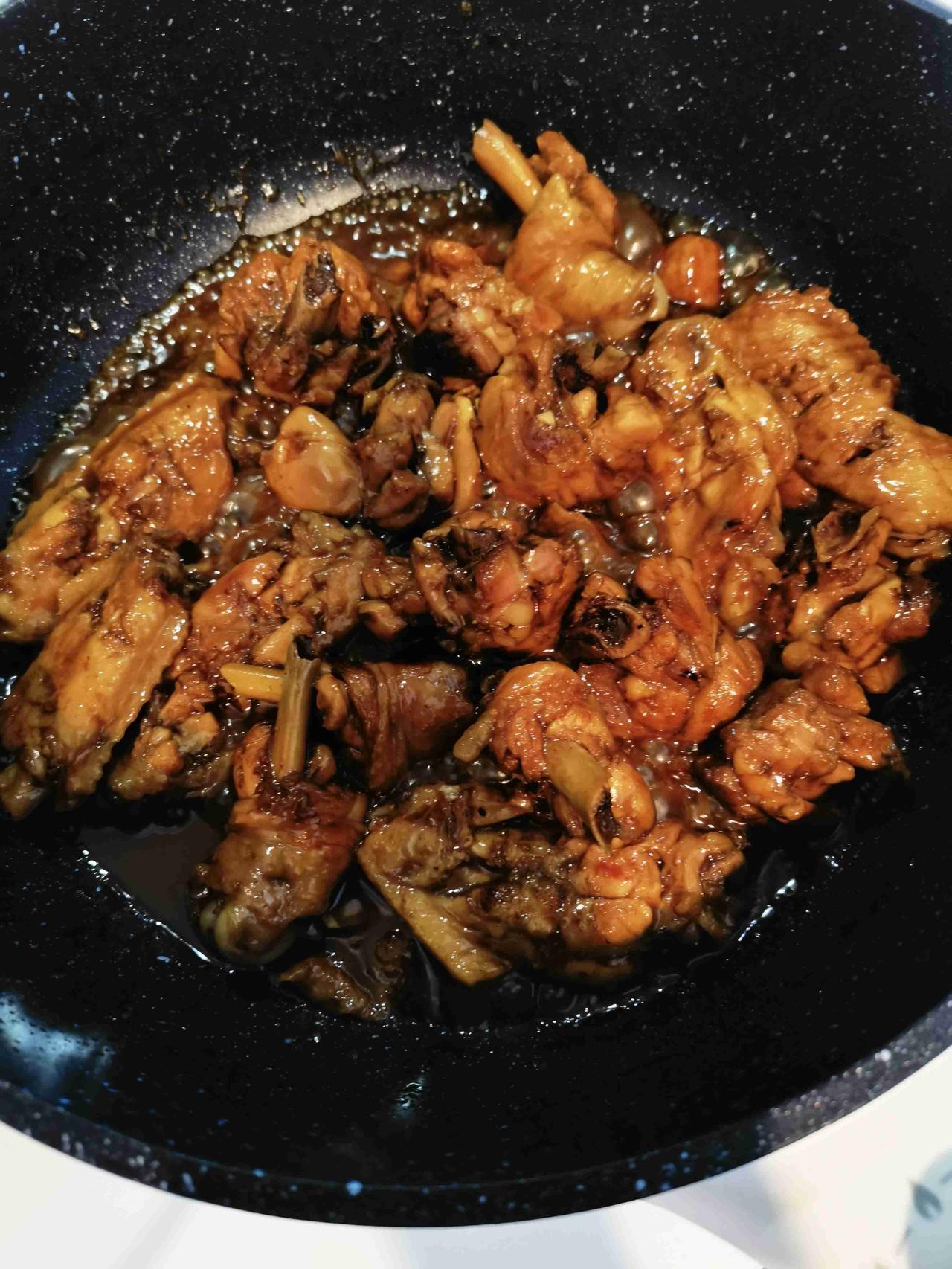 告诉你们一个可乐鸡翅简装做法，超好吃！53岁的张女士，今天第一次享受到了，来自儿