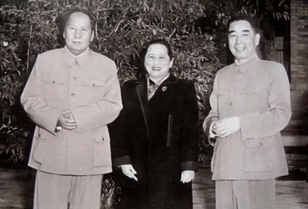 毛主席、周总理和宋庆龄的珍贵影像！