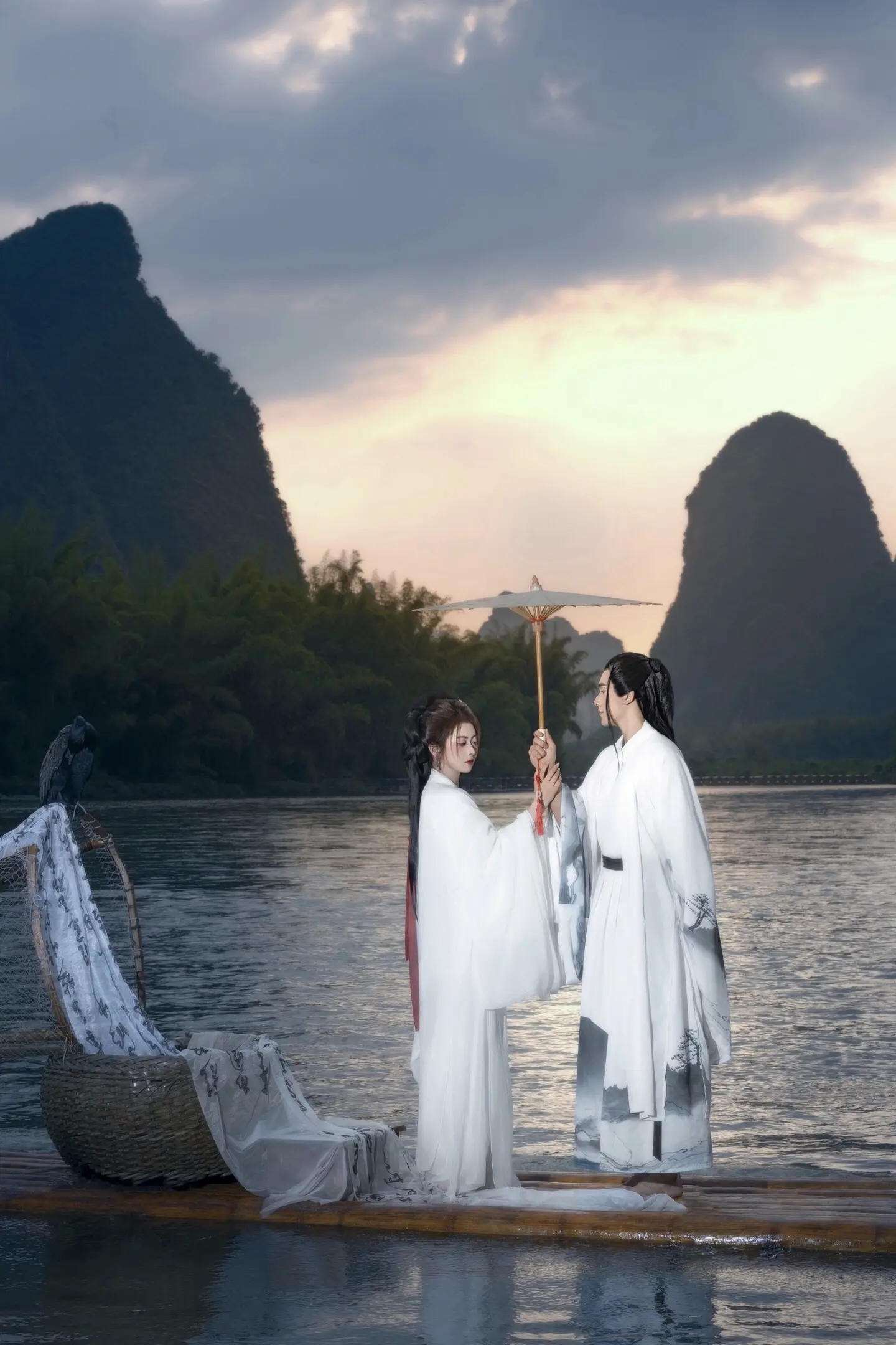 跟着红尘跟着你浪迹一身丨阳朔古风写真