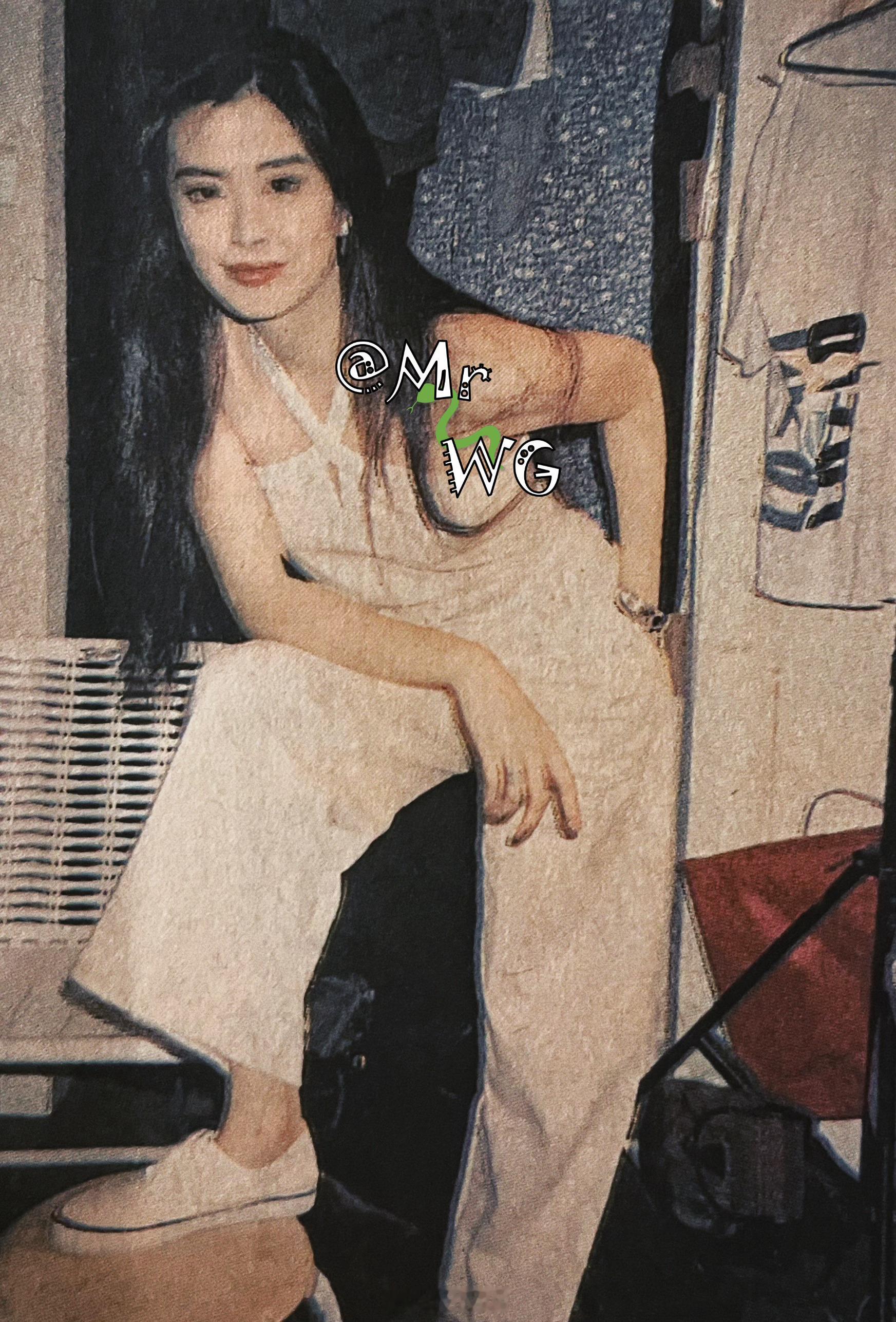 王祖贤独家扫描 有点乖🐰，又有点帅，时髦版白蛇，就是这么攻气、美得拔尖！199