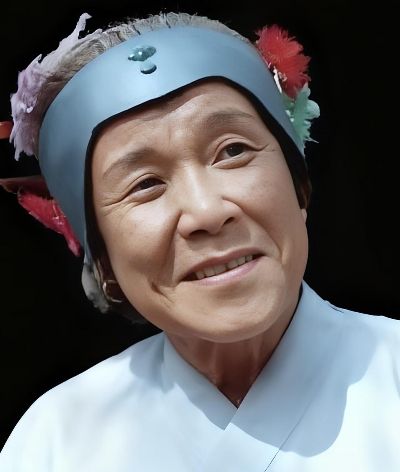 演刘姥姥的沙玉华走了，刚刷到她离世的详情，一下子心里特别难受，
她不是被病痛折磨