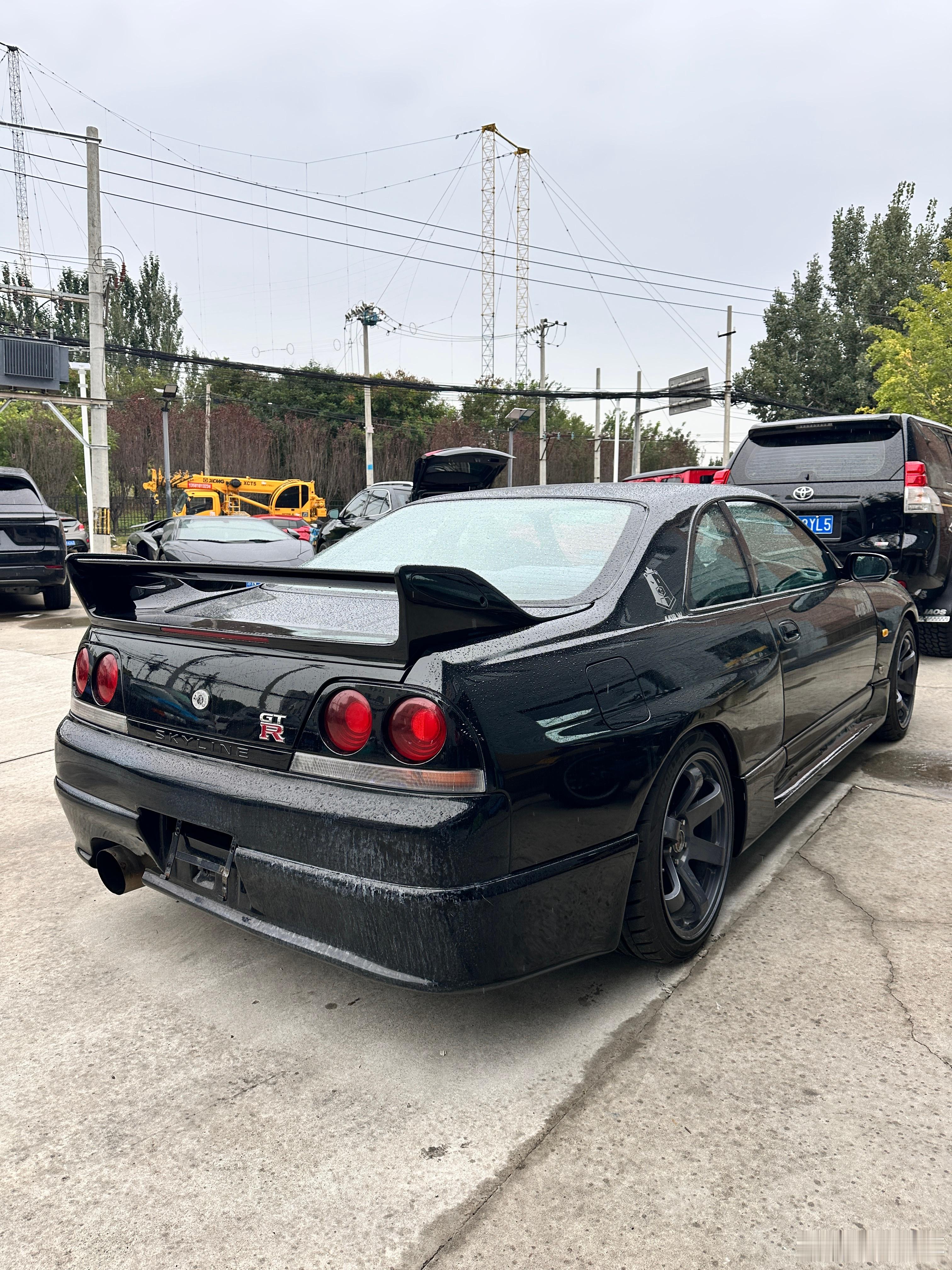 旧能源汽车 ​​​