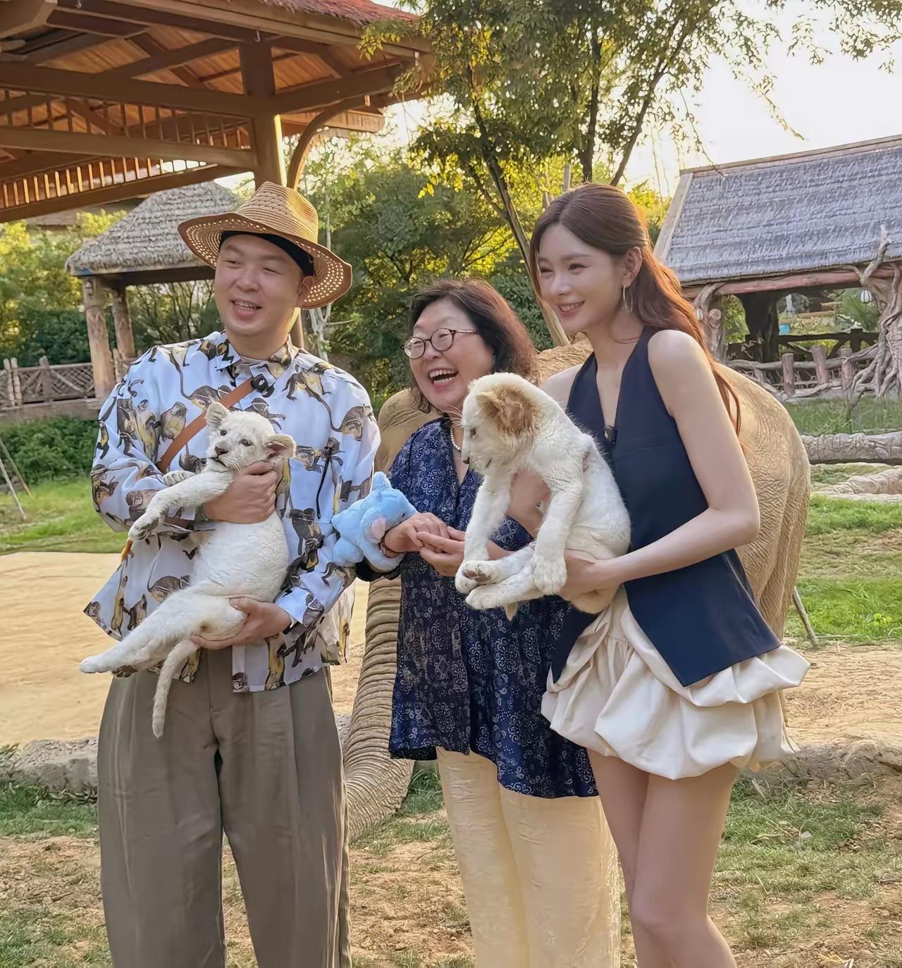 杜海涛这名气够他吃一辈子吗？沈梦辰的滤镜贵伴终生吗？

  杜海涛自从没了快乐大