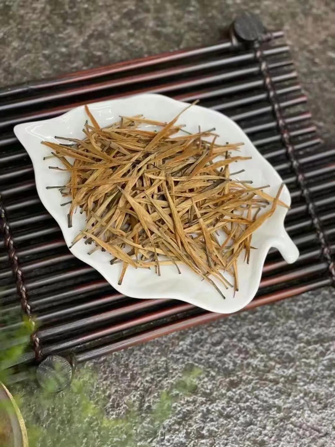 秋日里的一抹麦芽香