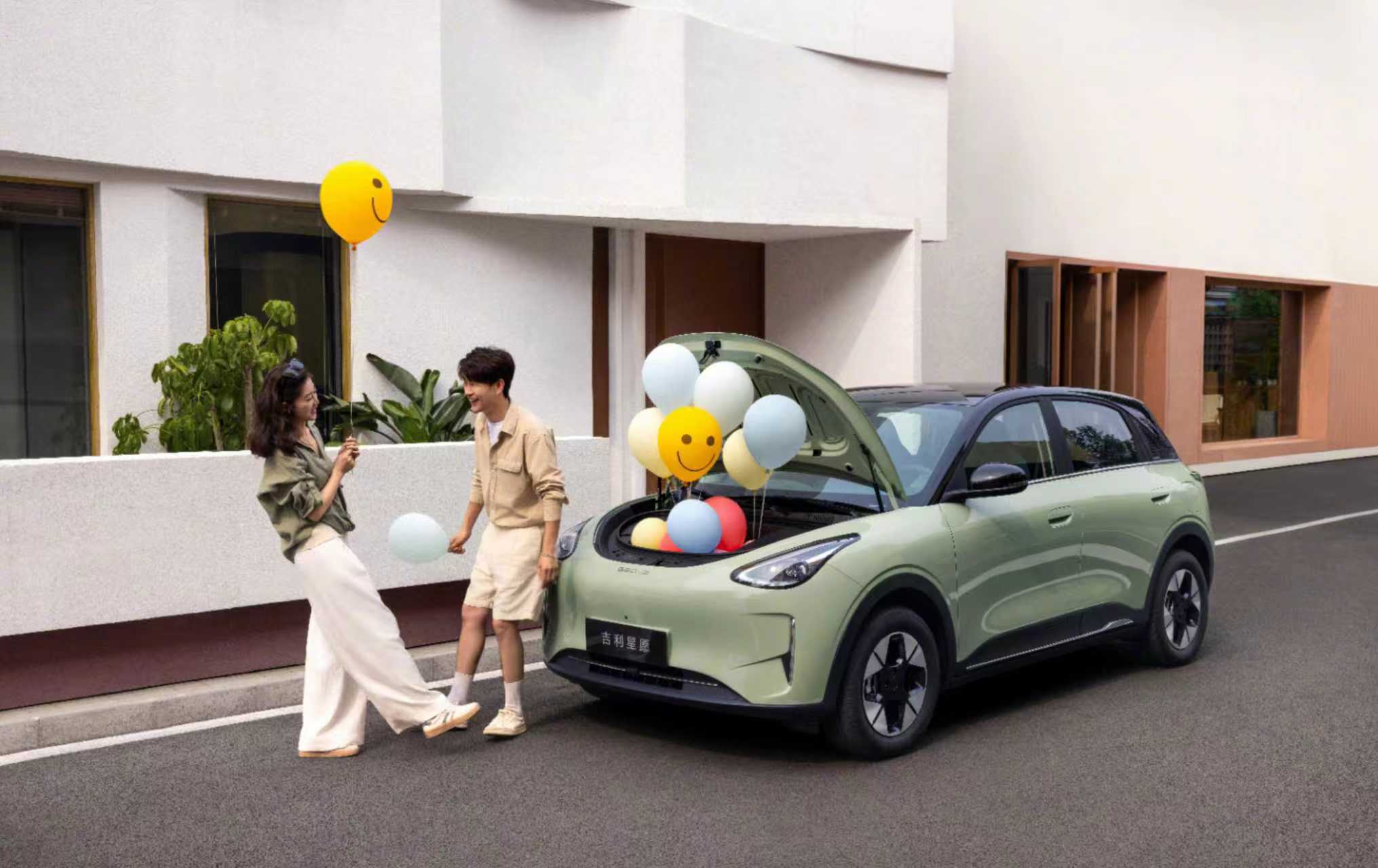 #吉利星愿价格6.98万元起#现阶段A0级小车市场，基本上是纯电车的天下了。比亚