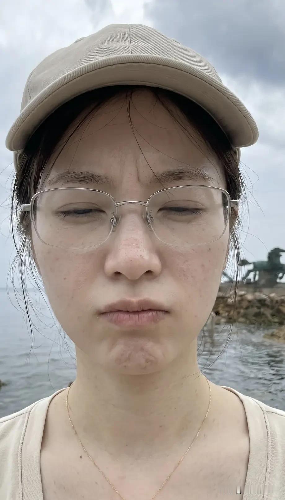 还是素颜好看素颜
