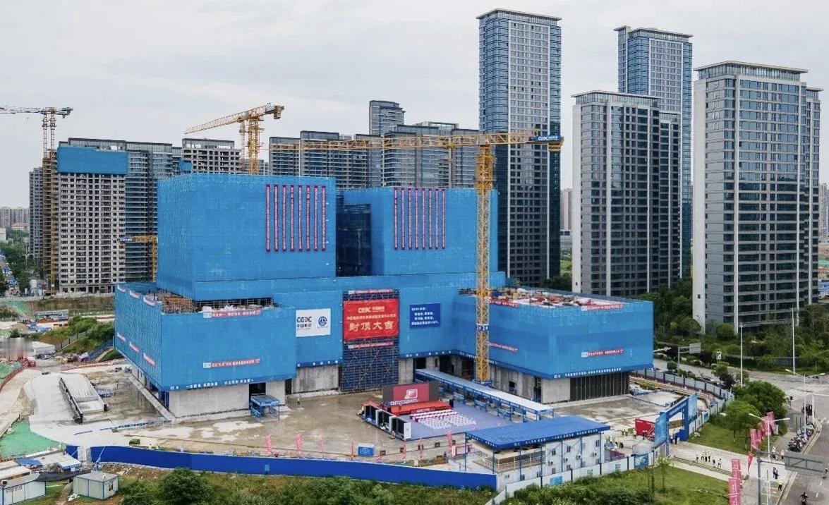 4.68亿创新地标封顶！梅溪湖年底迎民爆行业"最强大脑"
 
5月24日，中国能