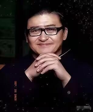 我问我医院上班的同学，
刘欢那么有钱，为什么这么年轻就走了？
 
朋友叹了口气说