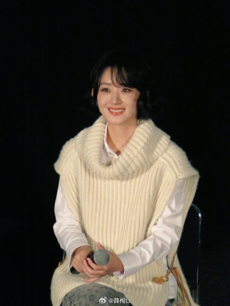 赵丽颖赵丽颖乔妍赵丽颖 电影乔妍的心事“𝑀𝑎𝑦 𝑡ℎ𝑒𝑟𝑒 𝑏?