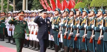 越南真的太让人寒心了！当年我国倾尽家底帮它赶走法美侵略者，如今却抱紧昔日仇敌制衡
