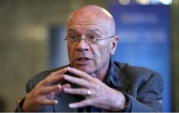 英国学者马丁·雅克，再次语出惊人！他说：“美国之所以一直针对中国，是因为中国犯了