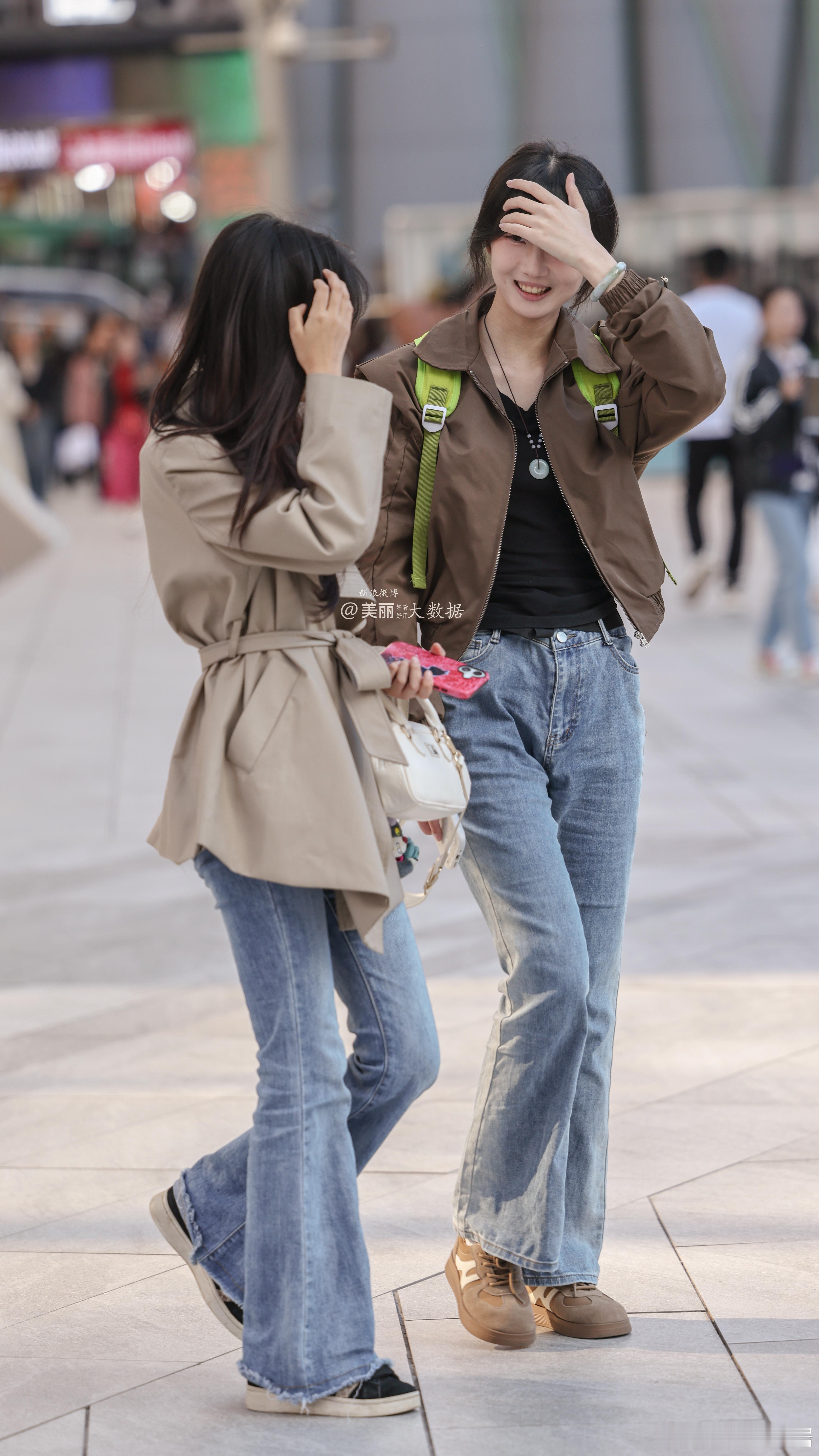 有点开心😳有点害羞 