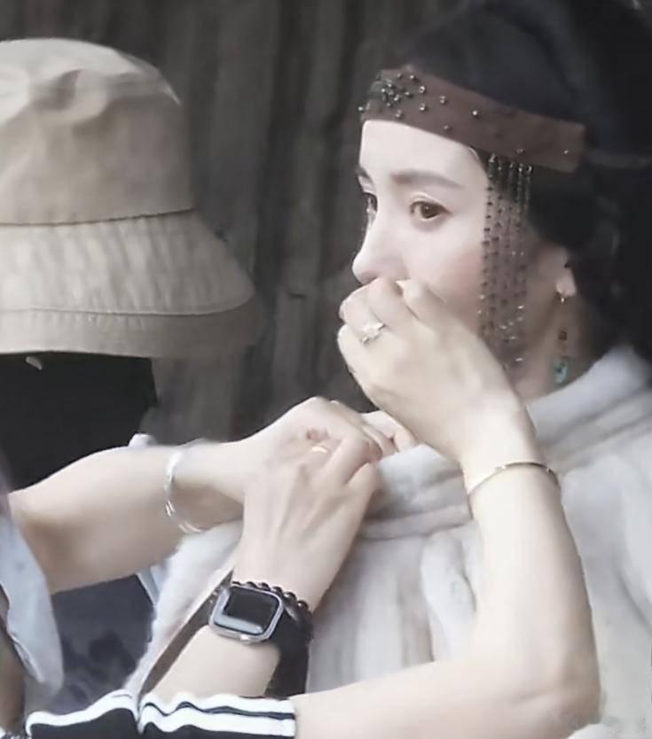 《江山大同》杨幂40℃穿貂拍戏，只为还原一个真实的北魏？ 