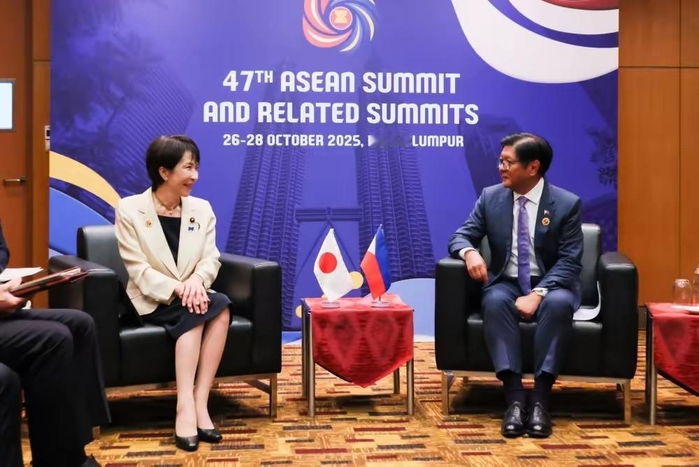 马科斯称支持一中原则，转头又告诉美媒：菲律宾将介入任何台海冲突。 