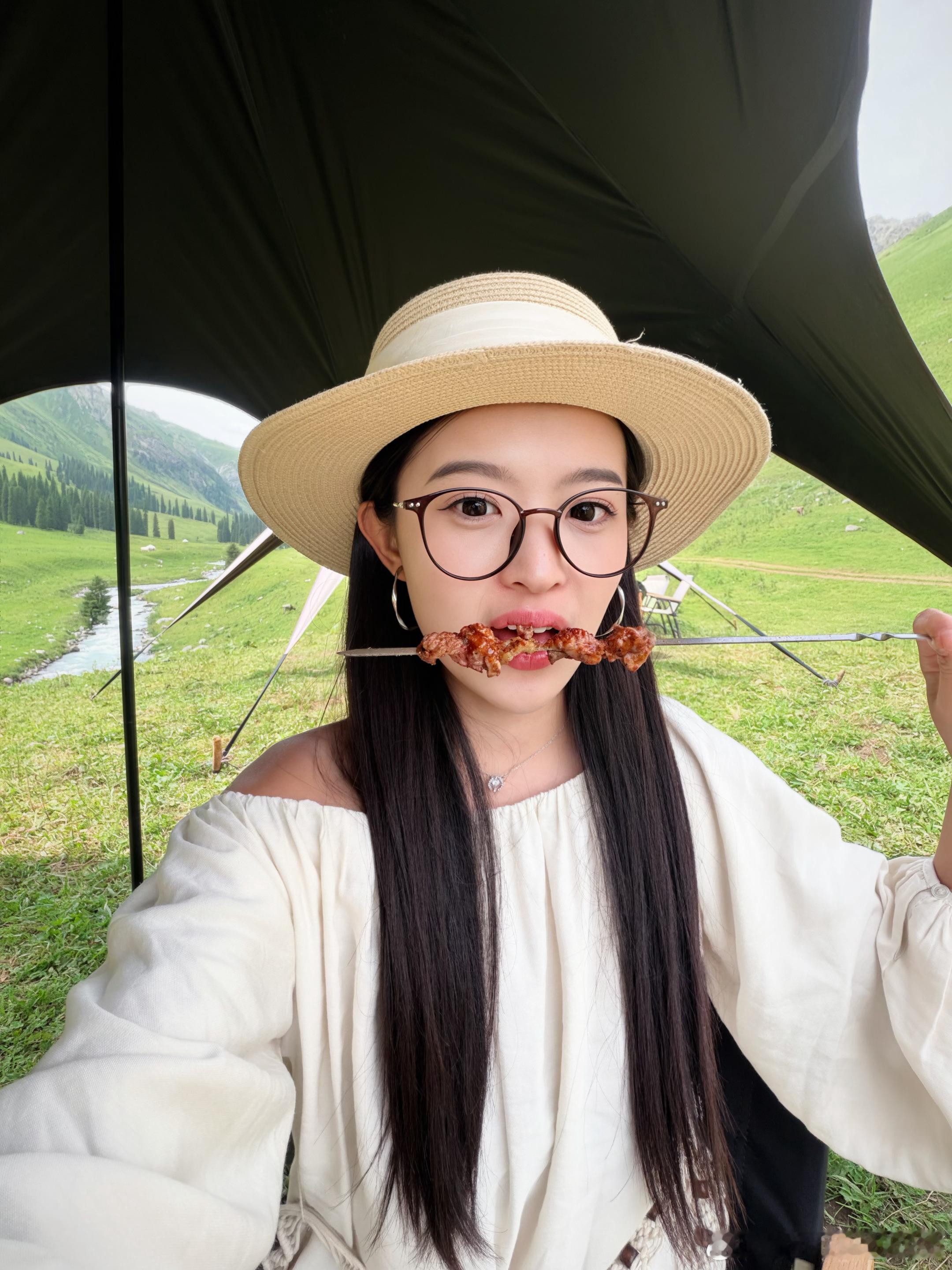 在新疆吃的有多放肆！回上海吃的就多凄惨！