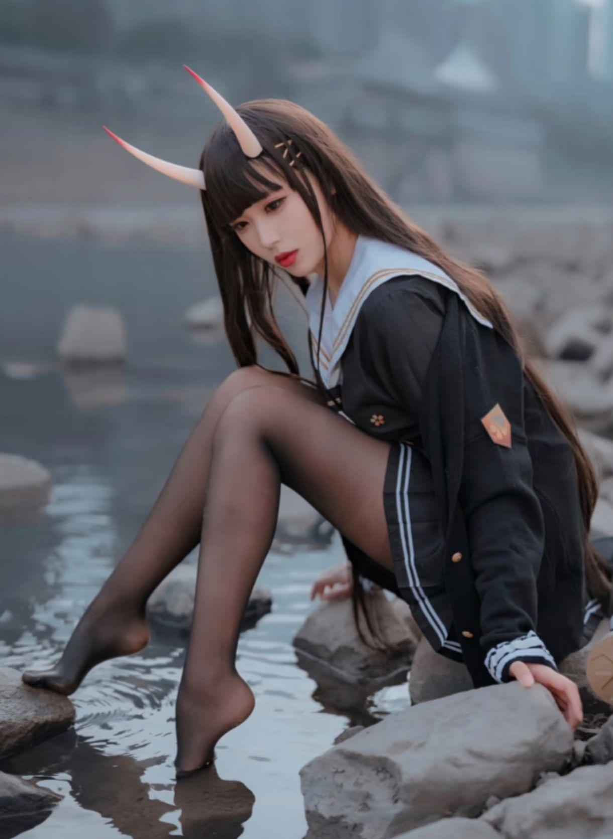 这谁顶得住啊 这腿又长又白又细 cosplay 性感美女 能代cos