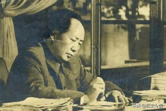 1925年毛泽东写就阶级奇文，22年建国远见藏于通透洞察
 
阅读此文前，诚邀您