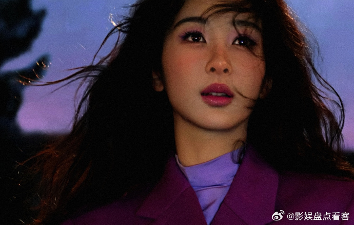 紫气东来杨紫作为90剧花top拿来白玉兰视后后首本金九大刊袭来主业成绩好，带来红