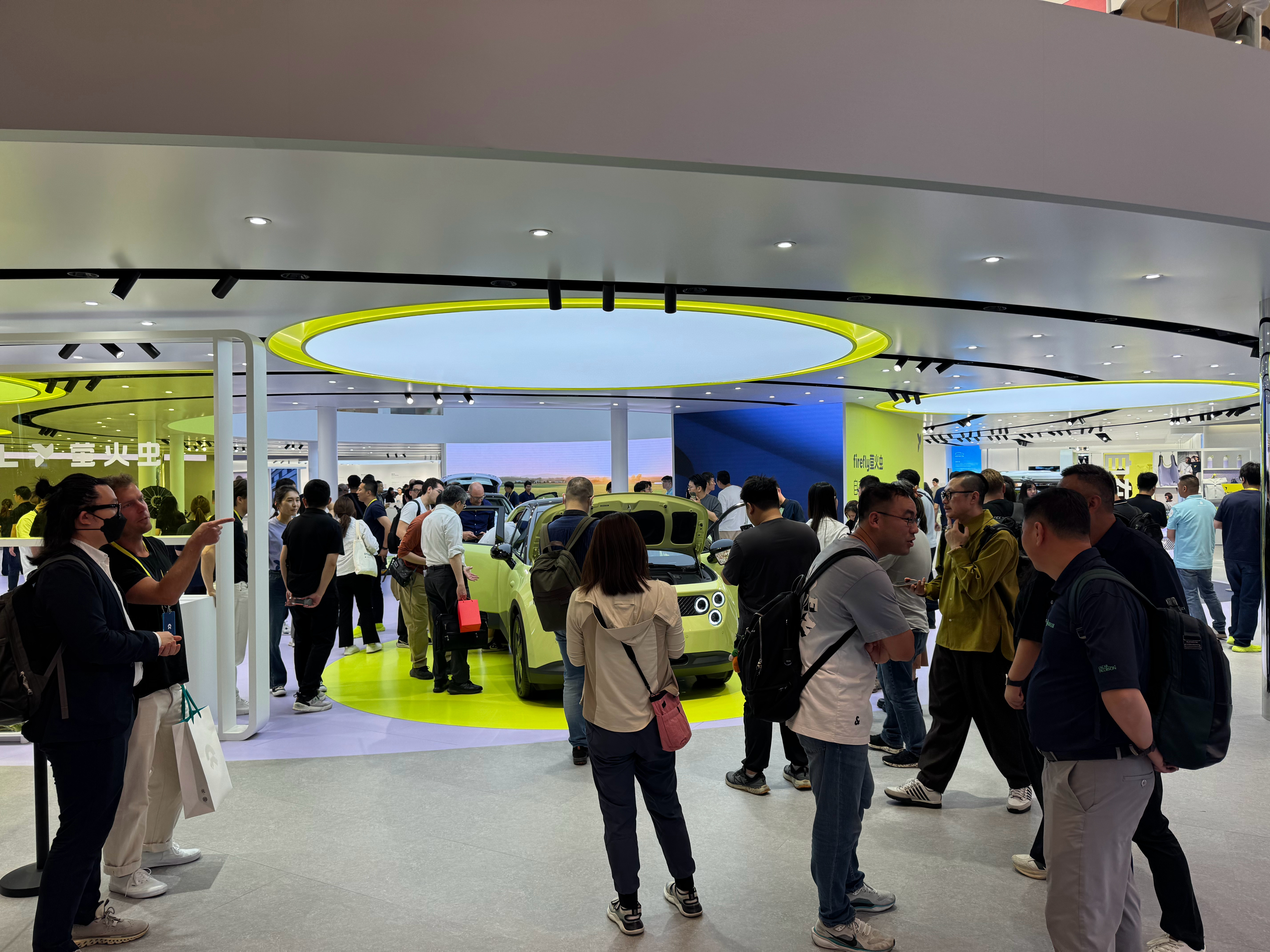 着实没想到萤火虫这么火爆！2025上海车展  ​​​