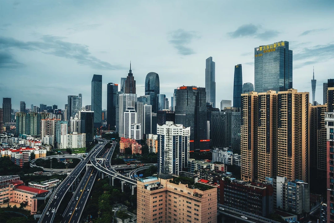 另一栋楼看广州