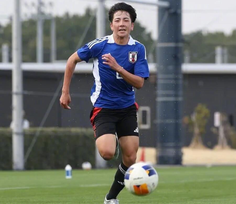 【日本U17边锋：我们要在个人能力方面压制住中国队，拿下冠军】U17亚洲杯决赛即