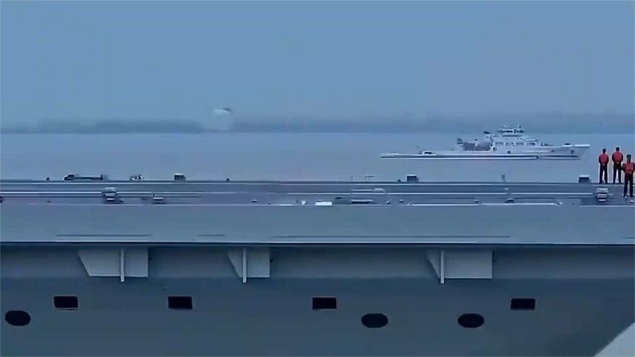 福建舰为什么迟迟没服役？