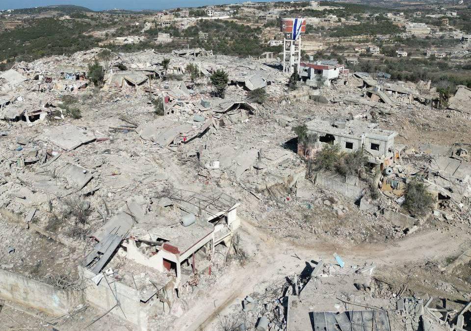 以色列军队完全摧毁了黎巴嫩的艾塔·艾什·沙卜村庄。#中东冲突 #国际局势 #黎巴