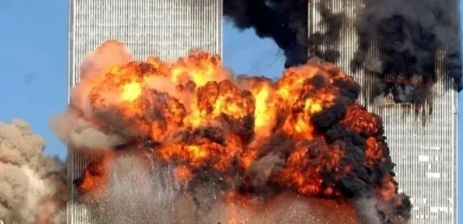 突发，以色列国防部、情报中心设施双双被炸，美军航母战斗群紧急投入战斗！

此次爆