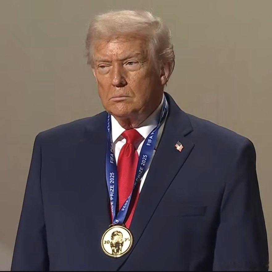 ‼️国际足联主席确认，特朗普总统将向2026年国际足联世界杯的获胜者颁发奖杯。 