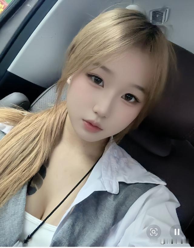18岁泉州女纹身师“鸡蛋”离世，有一段三天的感情！
 
近日，多名网友发文悼念福