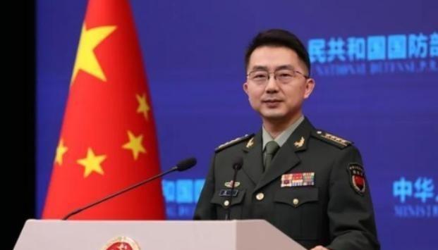 国防部直接把话挑明了，家里有满18岁男青年的，还有小伙子们自己，都得认真听，这事