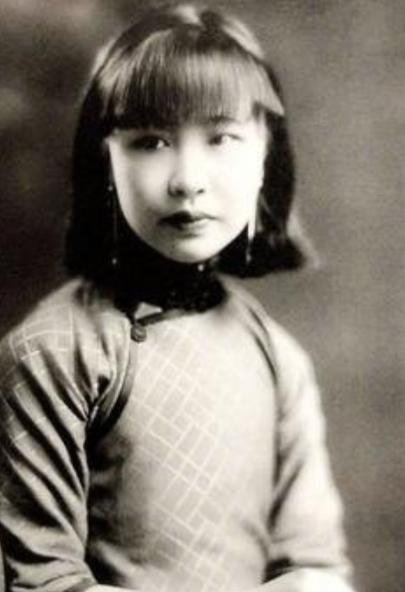 1984年，一名女环卫工突然收到一笔30亿巨款，当得知汇款人后，她决定拿出24亿