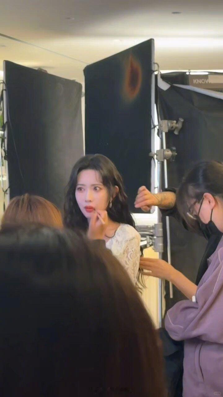 孟子义和檀健次换C位失败活动现场欢乐不断，兄妹组合自带综艺感，换 C 位小插曲可