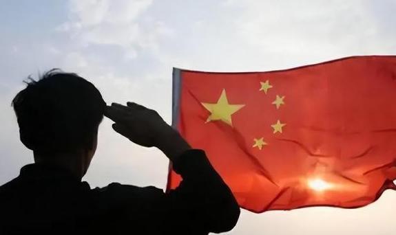 目前中国的最大问题，不是台湾问题，不是与美国的问题，也不是与日本问题，中国如今最