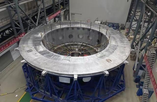 核聚变路线之争，中国的路线适合发电，美国的路线适合星际航行！其实按现在中美两国的