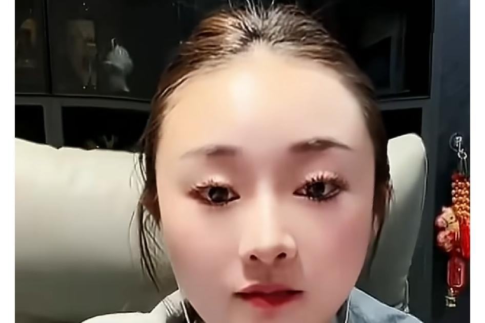 丈门大地媳妇开撕前老板，爆料内容句句扎心
 
丈门主播大弟的老婆直播火力全开，当