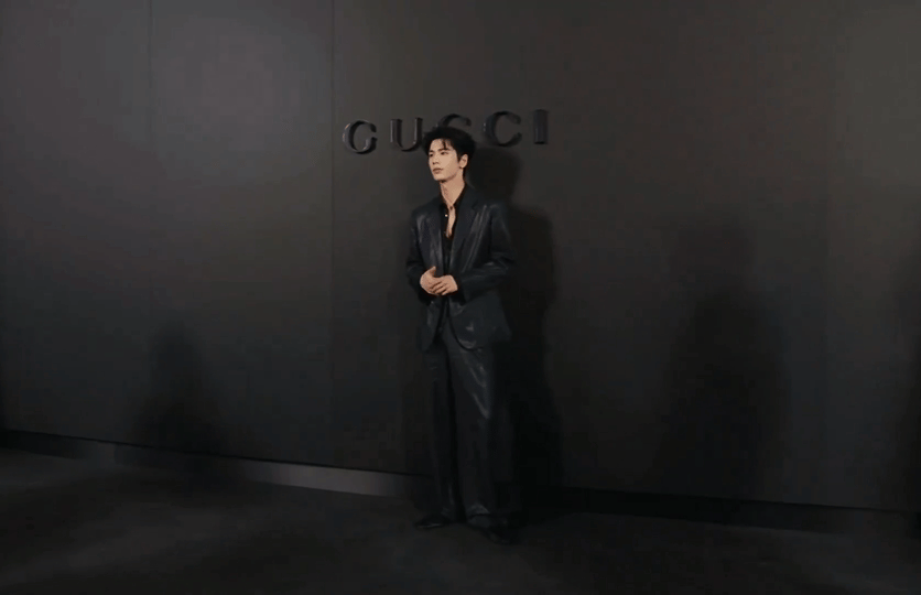 张凌赫  Gucci Core 2027早春大秀官摄镜头 + G社生图，穿着Gu