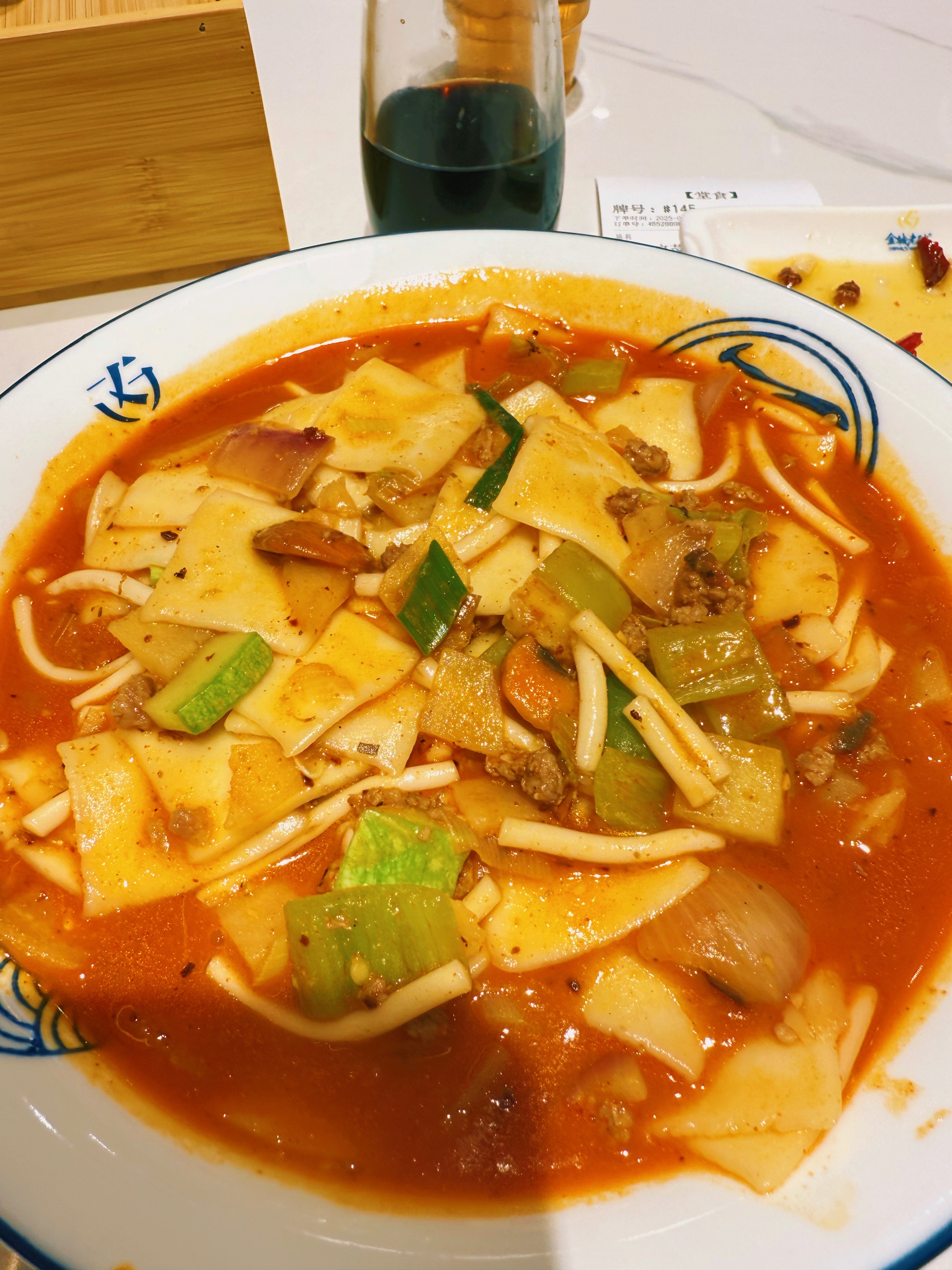 苹果牛[超话]  最近在北方，所以每天都是面食！肉又章了不少，但碳水使人快乐！今