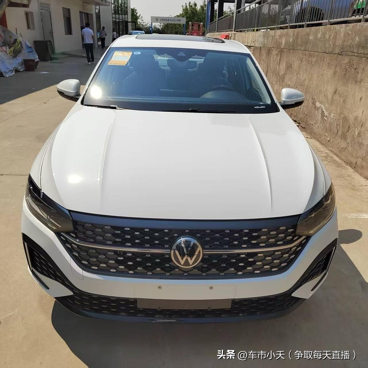 看到网上很多说大众亏损，但是基本只说了一半。大众在第三季度确实亏损，但是今年全年