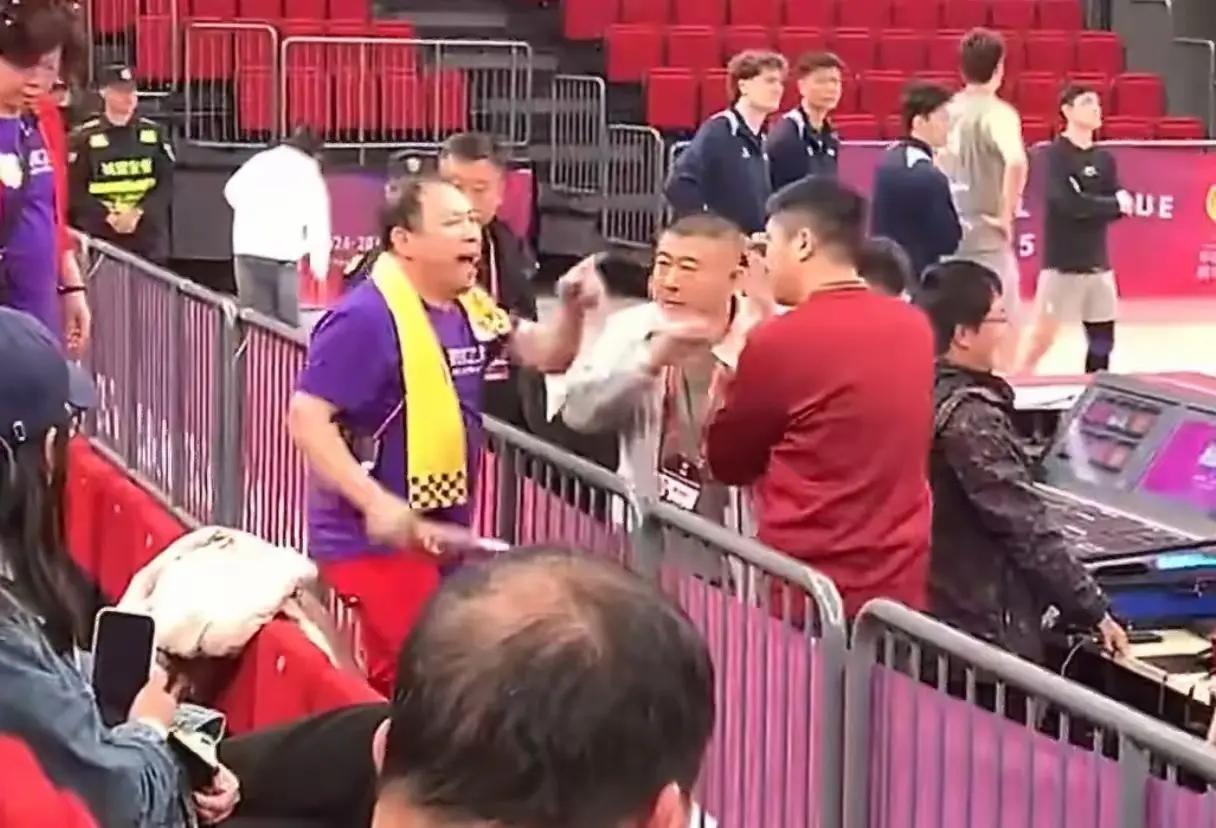 天津缘何成为2026年女排亚锦赛举办地？“魔鬼主场”能否助中国女排顺利拿到进军洛