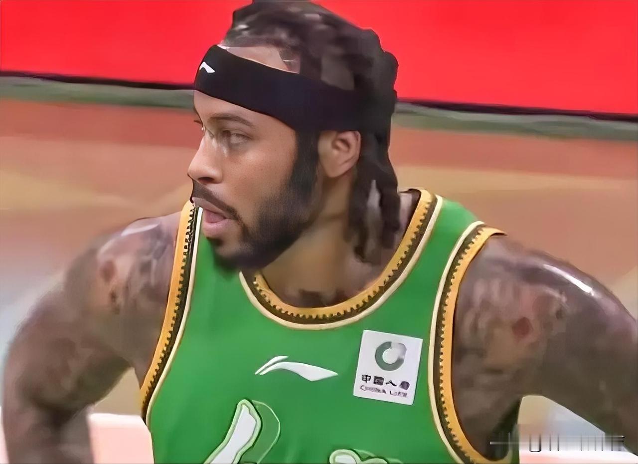 友友们发现了吗？辽篮大外援莫兰德好像是受到什么刺激了。
辽篮主场战胜吉林队，终于