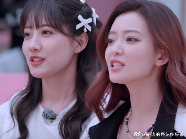 宋妍霏票数乘风2025[超话]果然是角落cp🥺虽同框不易但只要有她们在一起的镜