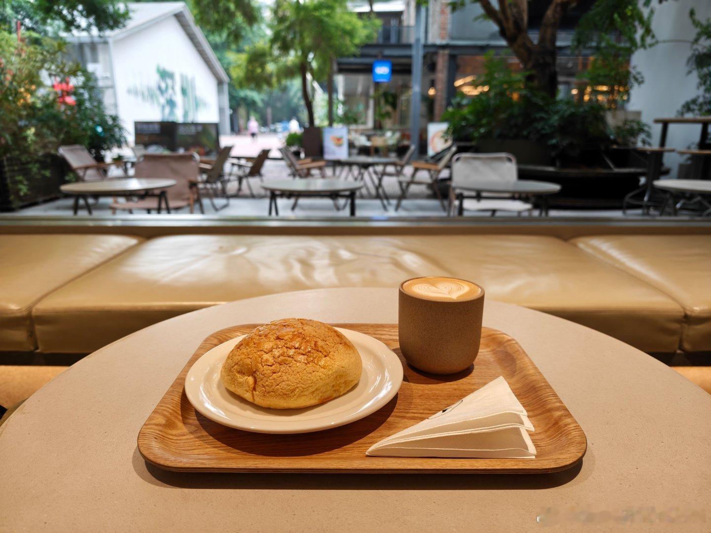 同学们，早上好事已至此,先吃饭吧