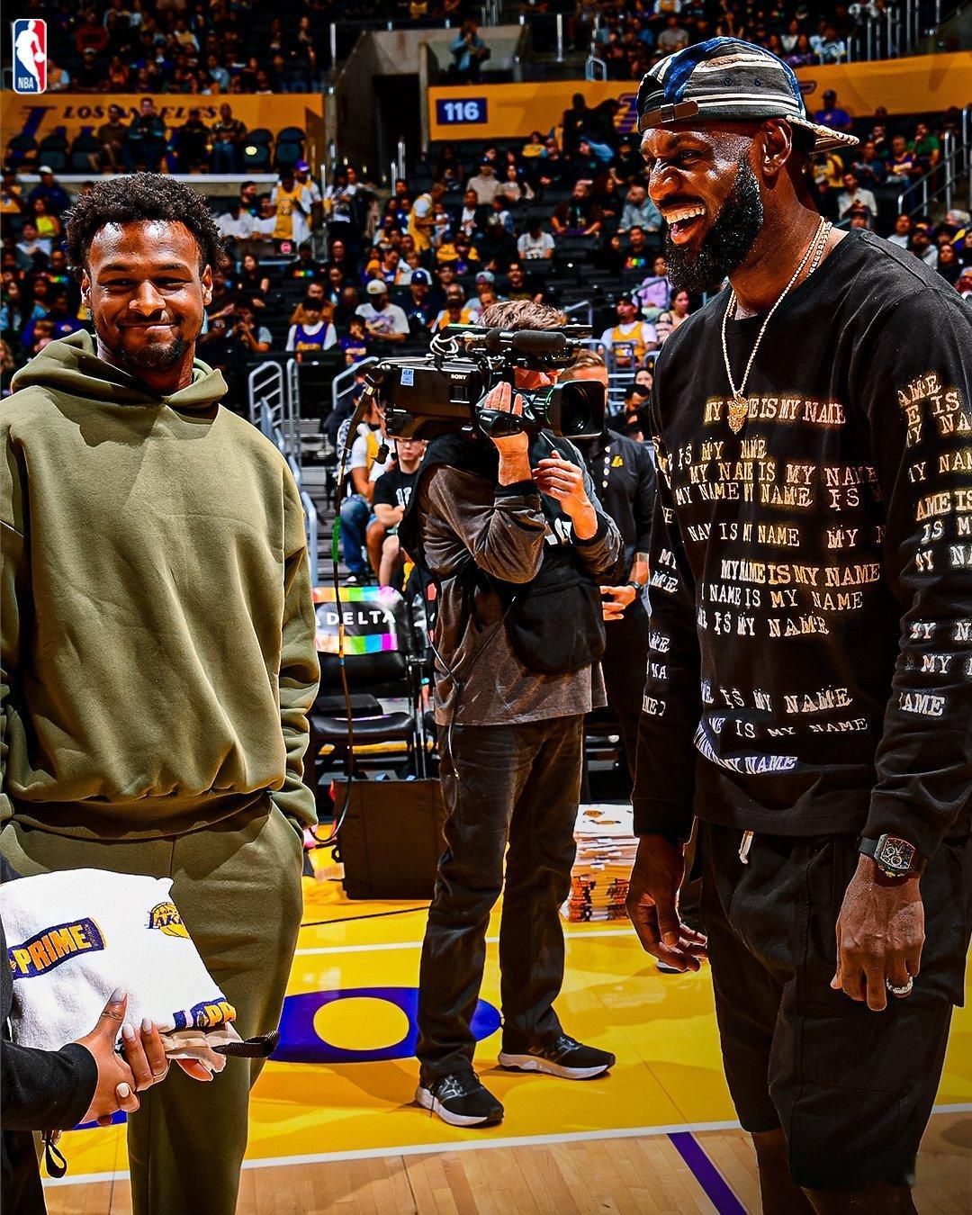 [doge]詹姆斯 ​​​