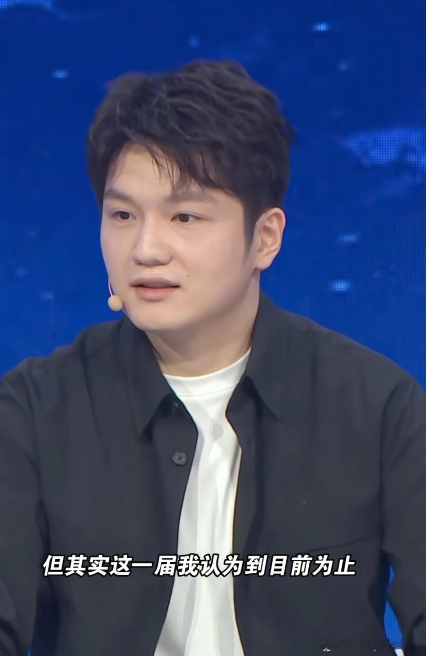 围观世界杯樊振东总结世界杯决赛作为特邀解说嘉宾，樊振东赛后复盘西班牙1-0阿根廷