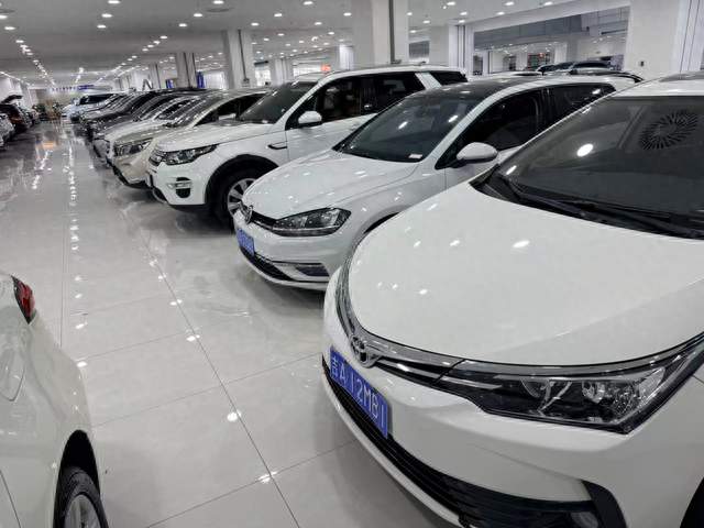 营转非、抵押车、正常私家车，在老孟二手车避开身份有问题的车辆