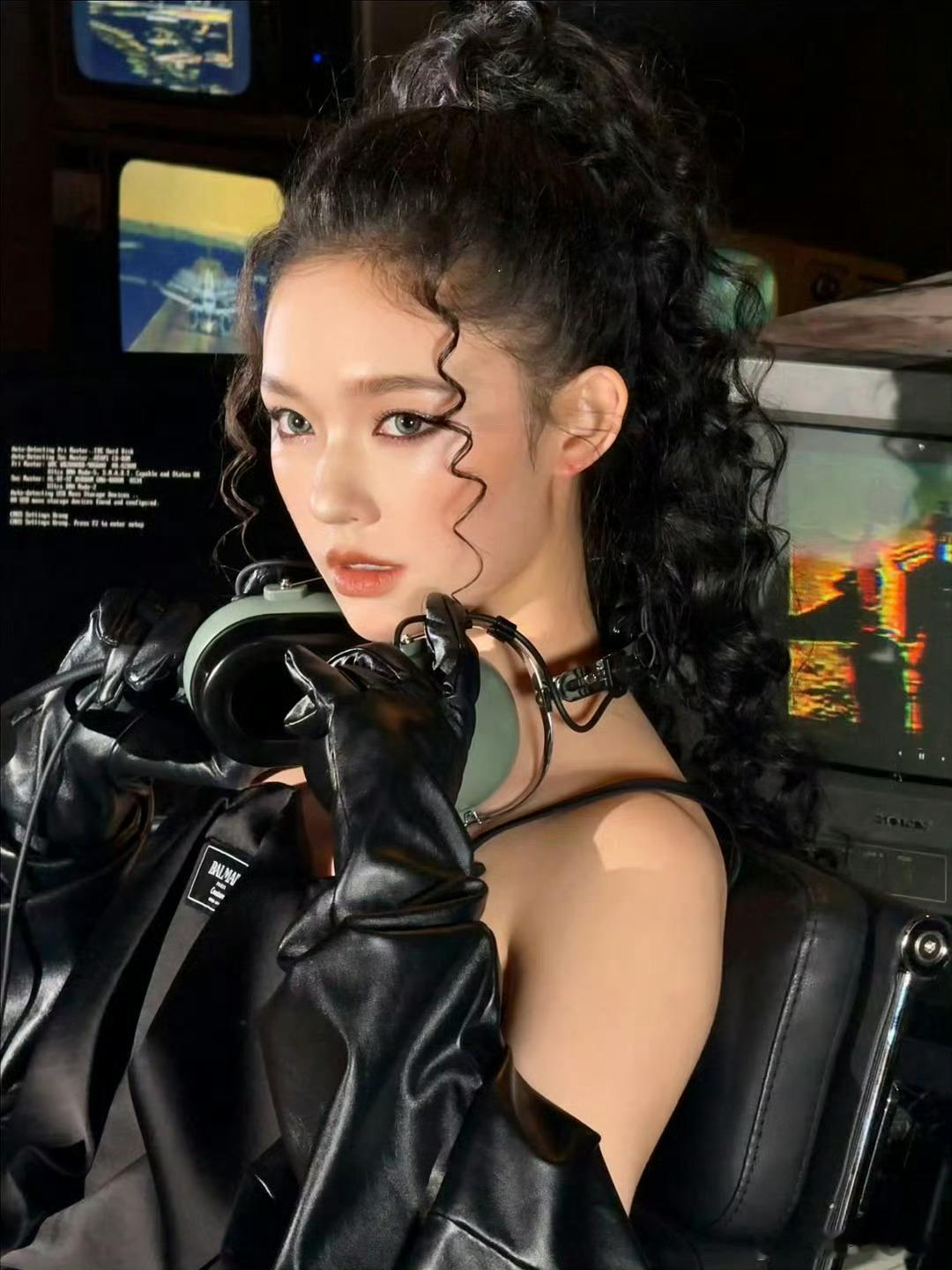 林允 九儿永不言败 不是？是谁说的林允的造型像电影《分手大师》里的九儿造型啊[哼